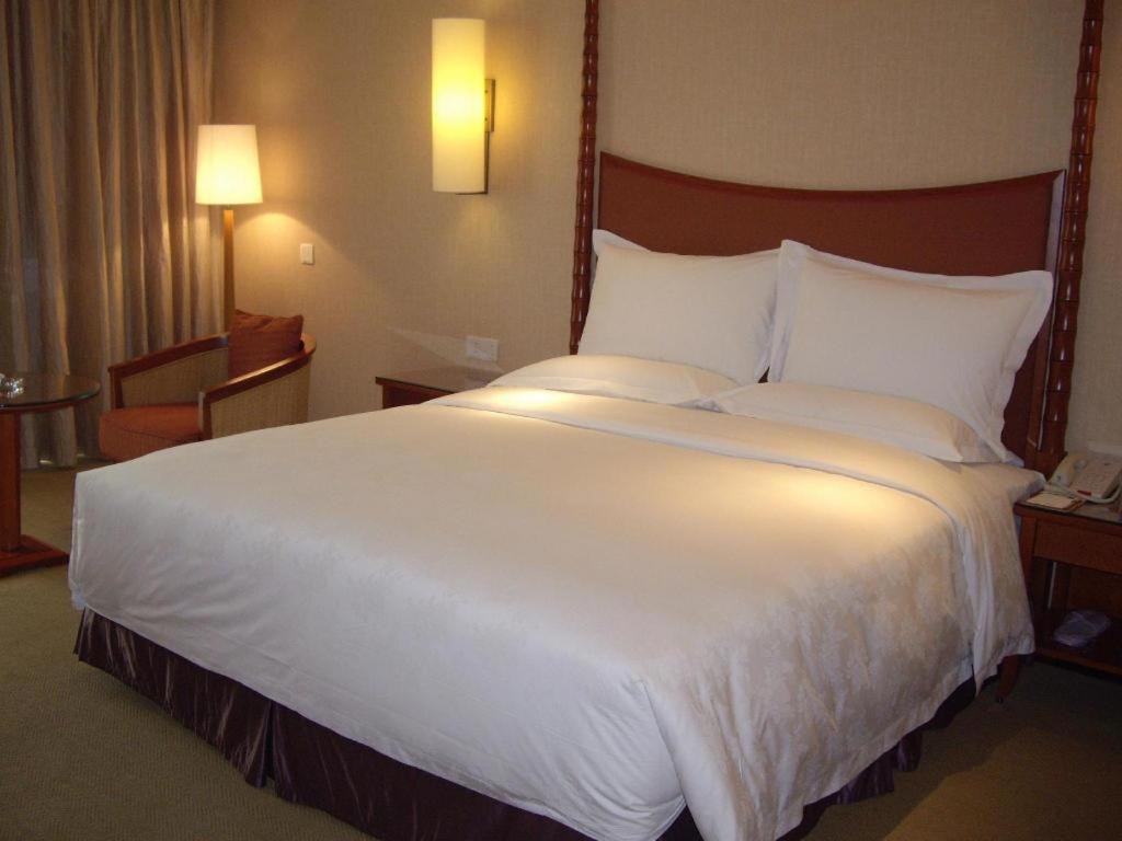 Ocean Spring Metropark Hotel Zhuhai Luaran gambar